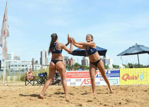 Beach volleyball cameltoe